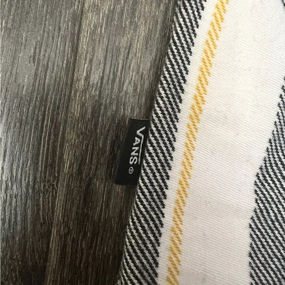 Vans Men’s Striped Gray Yellow White Short Sleeve Shirt Size L Embroidered Logo - Picture 8 of 8